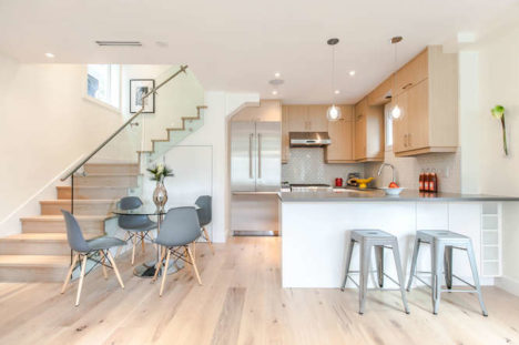 1033 E 14th Ave Vancouver BC-small-007-7-Dining RoomKitchen-666x444-72dpi