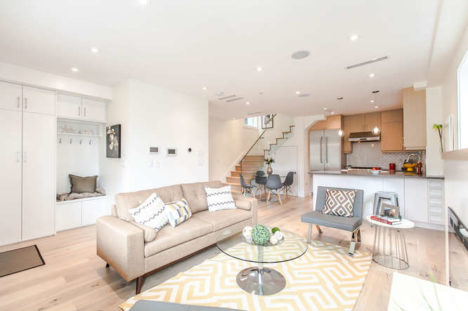 1033 E 14th Ave Vancouver BC-small-010-15-LivingDining Room-666x444-72dpi