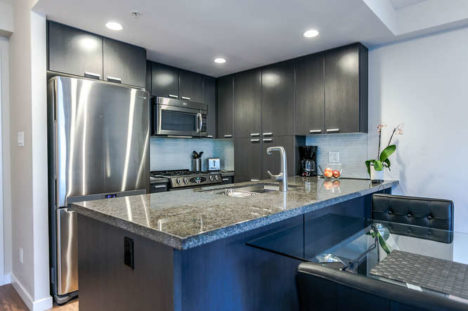 406 2200 Douglas Rd Burnaby-small-006-21-Kitchen-666x444-72dpi