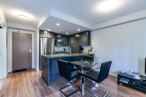 406 2200 Douglas Rd Burnaby-small-008-6-Dining RoomKitchen-666x444-72dpi