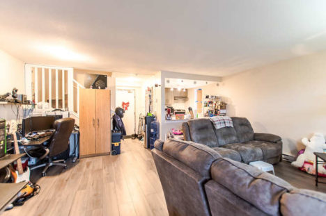 833 12th St New Westminster BC