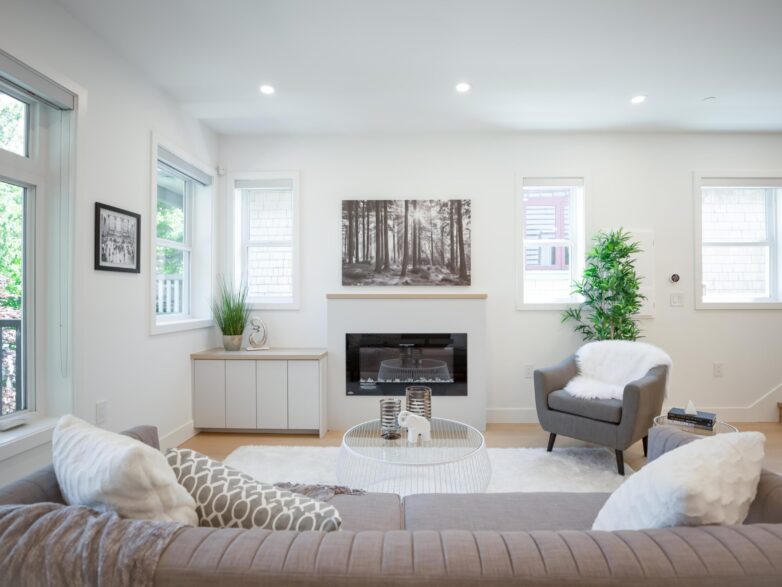 2122 Venables St.-11