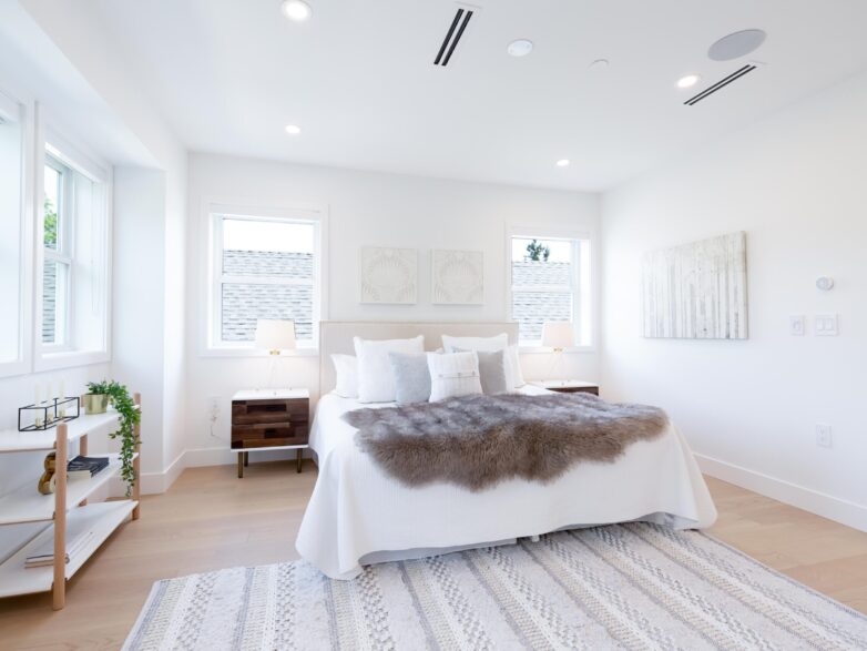 2122 Venables St.-17