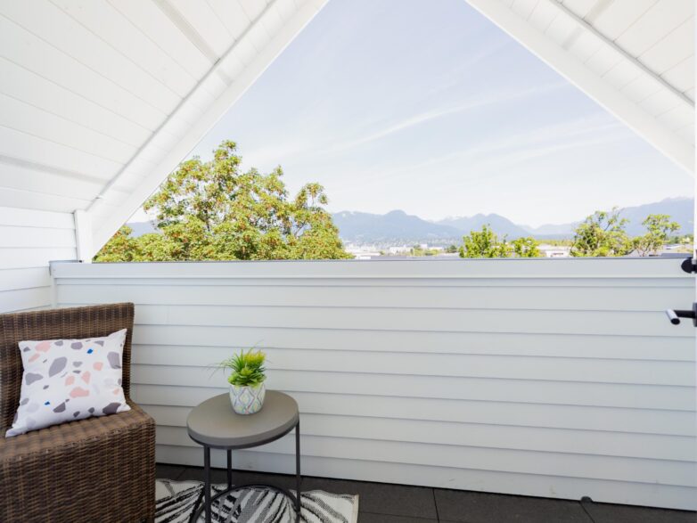 2122 Venables St.-25