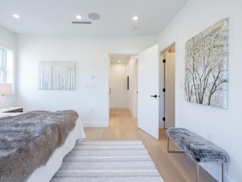 2122 Venables St.-30